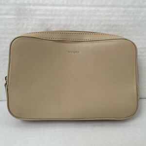 Nuori Sideway Travel Case in Neutral Zip Cosmetic Pouch